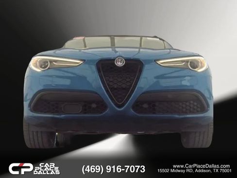 Used 2023 Alfa Romeo Stelvio Veloce AWD/4WD image 4