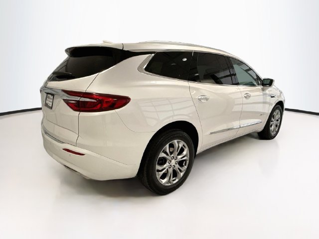 Used 2021 Buick Enclave Avenir w/ Avenir Technology Package AWD/4WD image 7