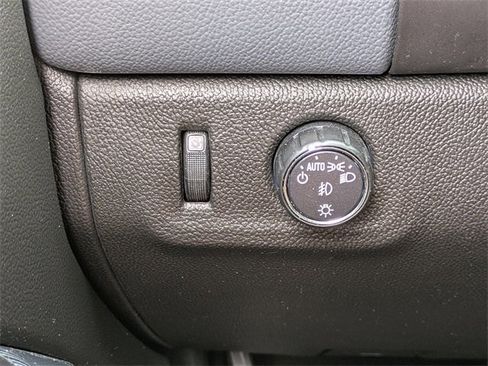 Used 2016 Chevrolet Colorado Z71 image 24