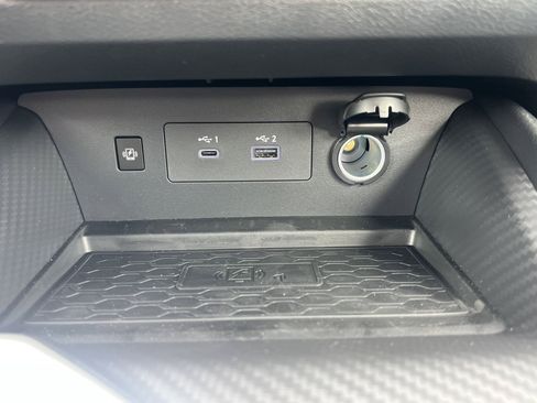New 2026 Nissan Altima 2.5 SR FWD image 6
