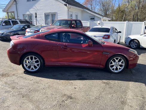 Used 2007 Hyundai Tiburon image 5
