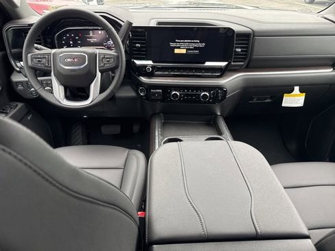 New 2025 GMC Sierra 2500 SLT image 26