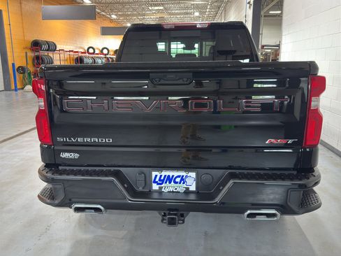 Used 2024 Chevrolet Silverado 1500 RST w/ Convenience Package II AWD/4WD image 4