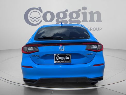Used 2025 Honda Civic Sport image 5