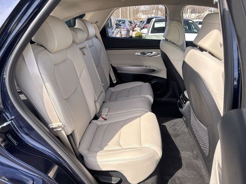 Used 2026 Genesis GV70 2.5T Select image 31