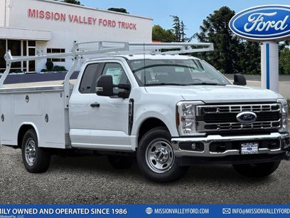 New 2025 Ford F350 XL w/ XL Chrome Package