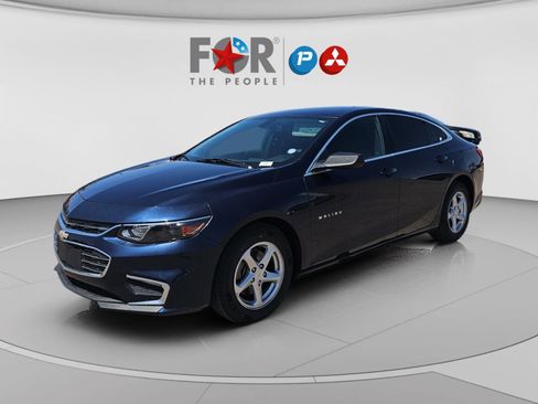 Used 2018 Chevrolet Malibu LS FWD image 1
