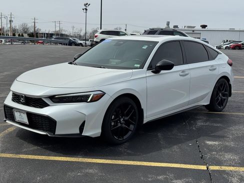 Certified 2025 Honda Civic Sport image 9