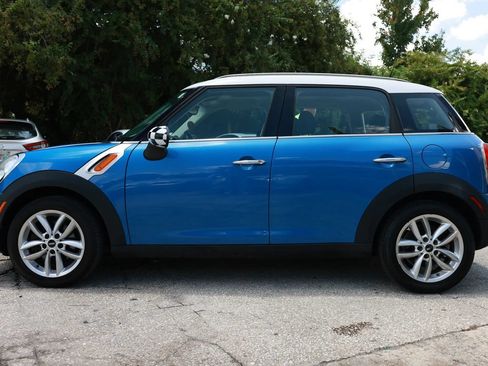Used 2014 MINI Cooper Countryman FWD image 3