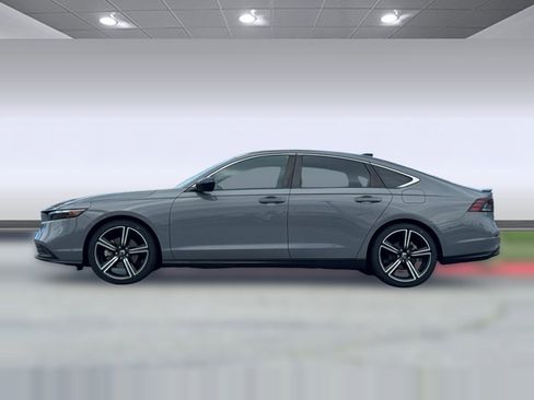 Certified 2023 Honda Accord Sport image 2