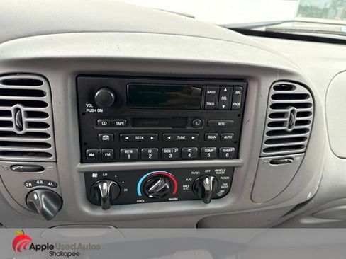 Used 2002 Ford F150 XLT AWD/4WD image 12