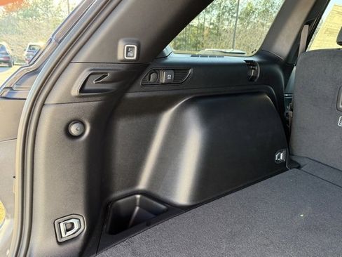 New 2025 Jeep Grand Cherokee Laredo X w/ Luxury Tech Group I image 32