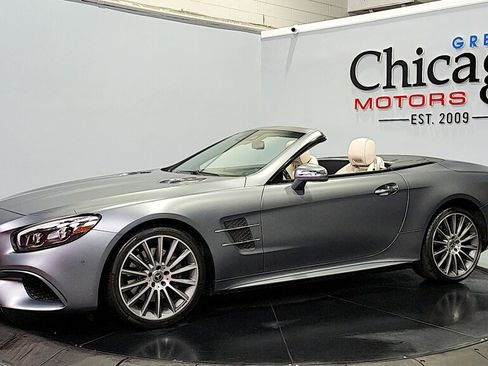 Used 2017 Mercedes-Benz SL 450 image 4
