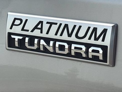 Used 2017 Toyota Tundra Platinum AWD/4WD image 31