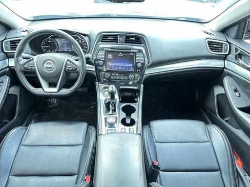 Used 2023 Nissan Maxima SV w/ Floor Mat Group FWD image 13