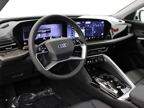 New 2026 Audi Q5 Premium AWD/4WD image 16