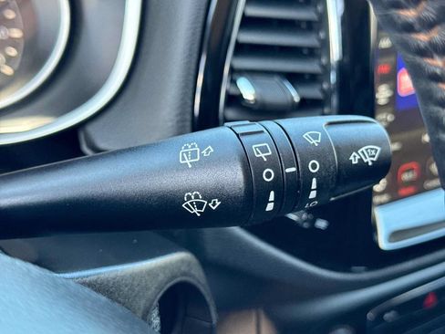 Used 2018 Jeep Compass Limited w/ Navigation Group AWD/4WD image 24