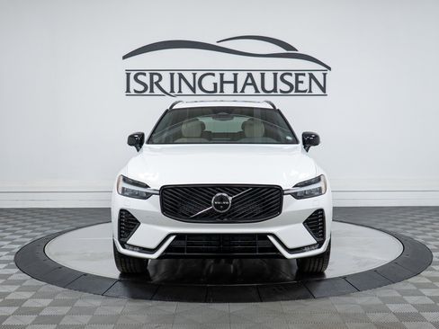 New 2026 Volvo XC60 B5 Plus w/ Climate Package image 2