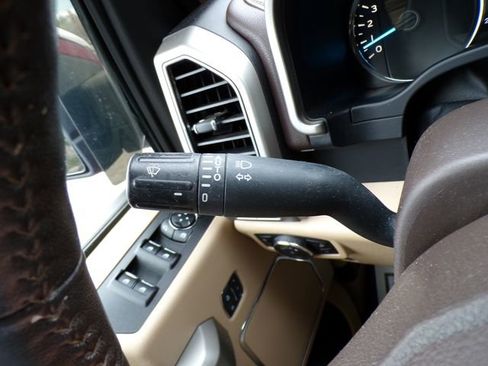 Used 2018 Ford F150 Lariat w/ Equipment Group 502A Luxury image 19