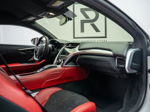 Used 2017 Acura NSX AWD/4WD image 27