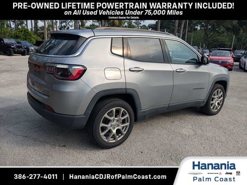 Used 2022 Jeep Compass Latitude AWD/4WD image 4