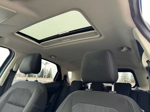 Used 2018 Ford EcoSport SE w/ SE Convenience Package image 19