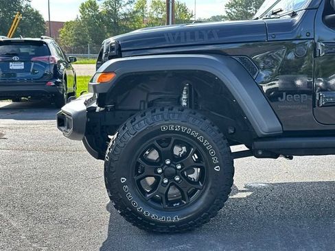 Used 2022 Jeep Wrangler Sport AWD/4WD image 12