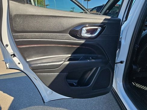 Used 2023 Jeep Compass Trailhawk w/ Trailhawk Convenience Group image 30