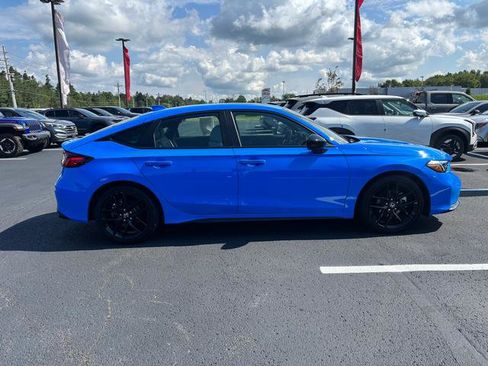 Used 2025 Honda Civic Sport image 2