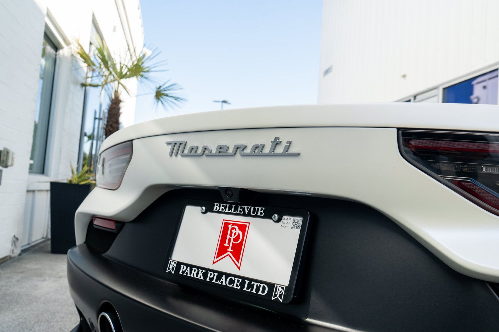 Used 2023 Maserati MC20 Coupe RWD image 8
