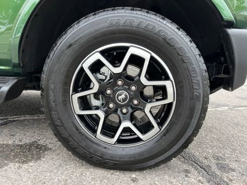 Used 2025 Ford Bronco Outer Banks image 13