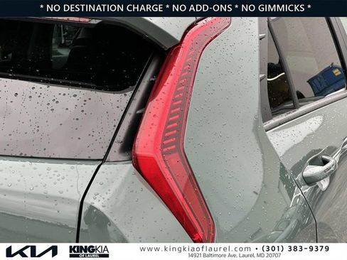 Used 2025 Kia Niro EX Touring FWD image 29