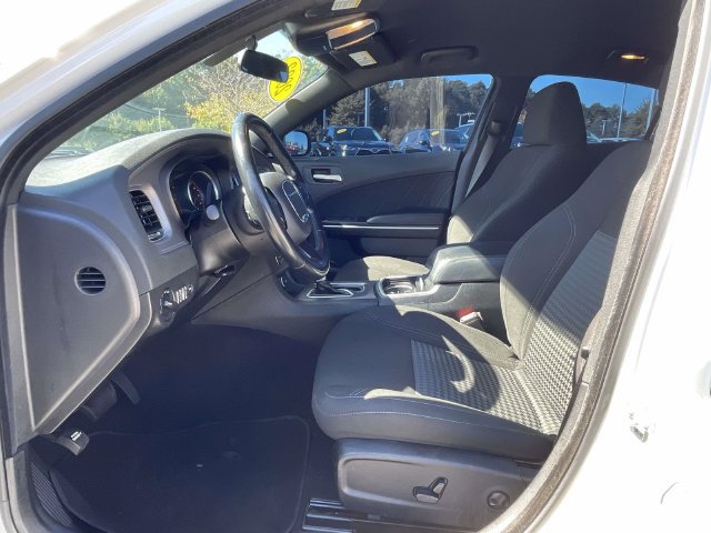 Used 2023 Dodge Charger SXT RWD image 15