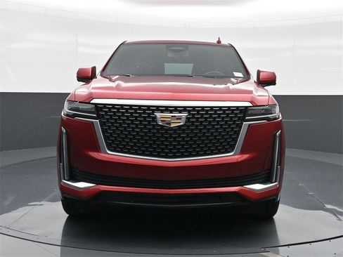 Used 2023 Cadillac Escalade Luxury image 15