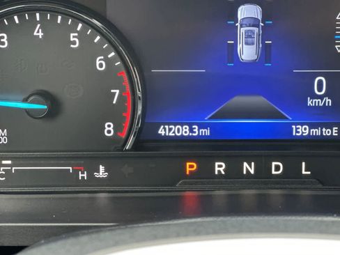 Certified 2022 Ford Explorer XLT w/ Equipment Group 202A image 26