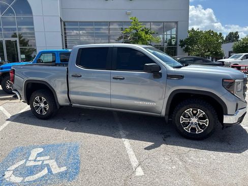 Used 2024 GMC Sierra 1500 Pro w/ Pro Value Package AWD/4WD image 36