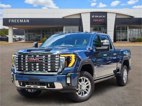 Used 2025 GMC Sierra 2500 Denali w/ Denali Reserve Package AWD/4WD image 1
