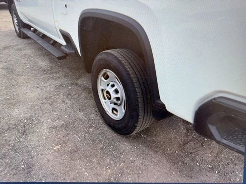 Used 2023 Chevrolet Silverado 2500 W/T w/ Snow Plow Prep/Camper Package image 16