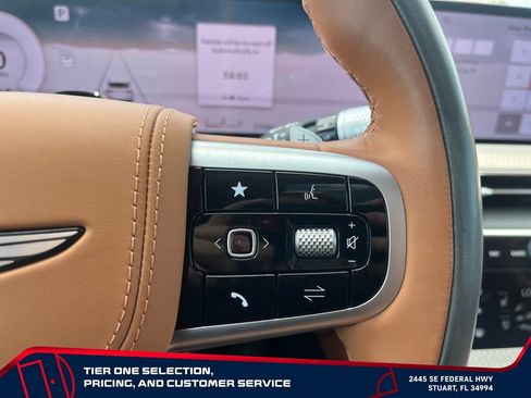 Used 2025 Genesis GV80 3.5T Prestige AWD/4WD image 18