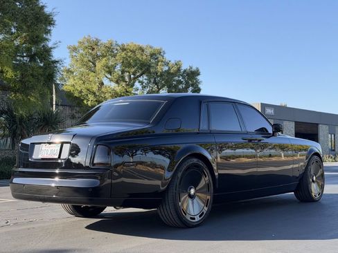 Used 2006 Rolls-Royce Phantom Sedan RWD image 6