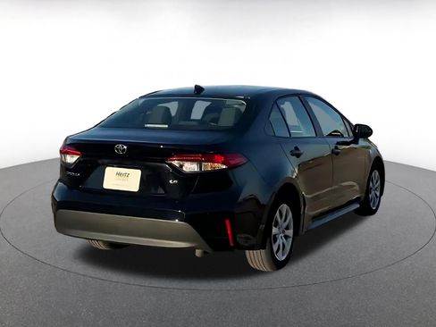 Used 2025 Toyota Corolla LE image 14