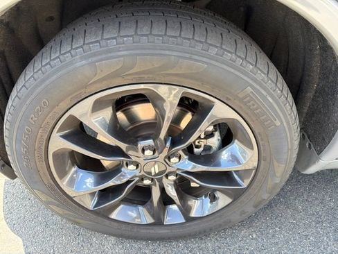 Used 2023 Dodge Durango R/T AWD/4WD image 9