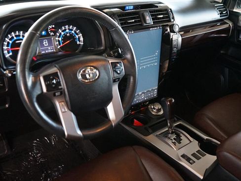 Used 2019 Toyota 4Runner Limited AWD/4WD image 10