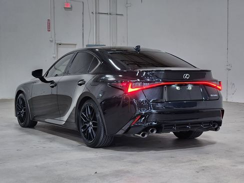 Used 2023 Lexus IS 500 image 11