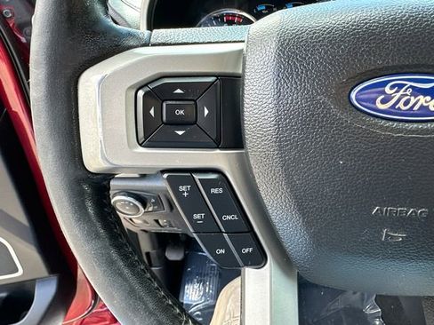 Used 2019 Ford F250 Lariat w/ Lariat Ultimate Package AWD/4WD image 39