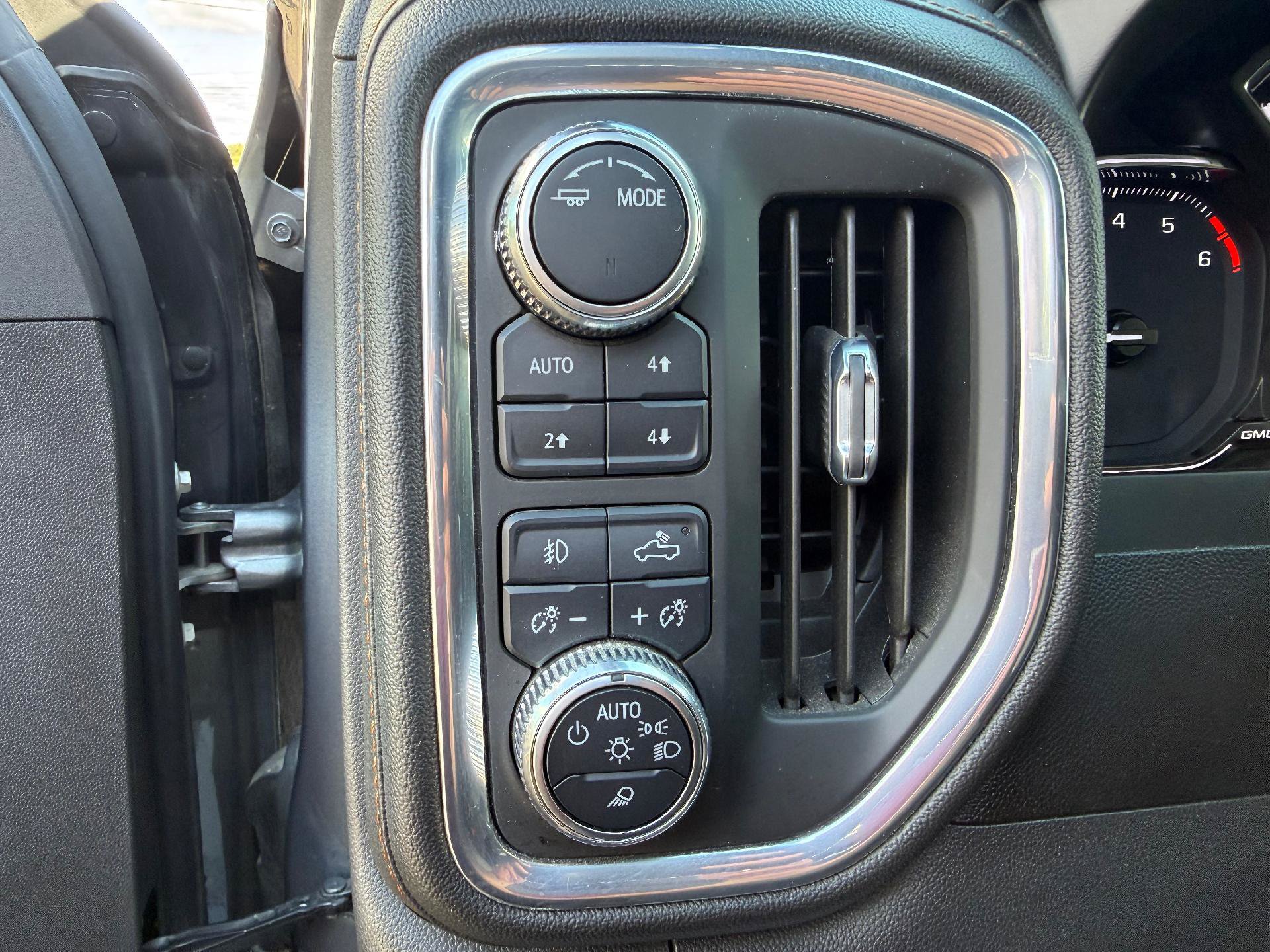 Used 2021 GMC Sierra 1500 AT4 AWD/4WD image 21