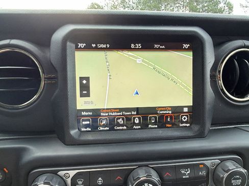 Used 2021 Jeep Wrangler Unlimited Sahara AWD/4WD image 32