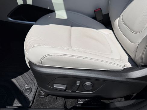 Used 2024 Hyundai Tucson Limited AWD/4WD image 15