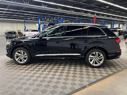 Used 2020 Audi Q7 3.0T Premium Plus w/ Premium Plus Package AWD/4WD image 8