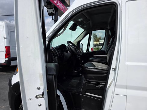 Used 2023 RAM ProMaster 3500 w/ Lane Management Group image 13